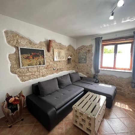 Ferienwohnung Kuca Za Odmor Matea Poreč Exterior foto